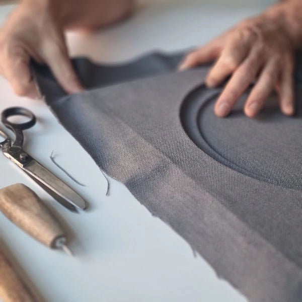 KAM 2 Limited Edition handcrafted in the CalleaDesign atelier with linen-cotton fabric detail