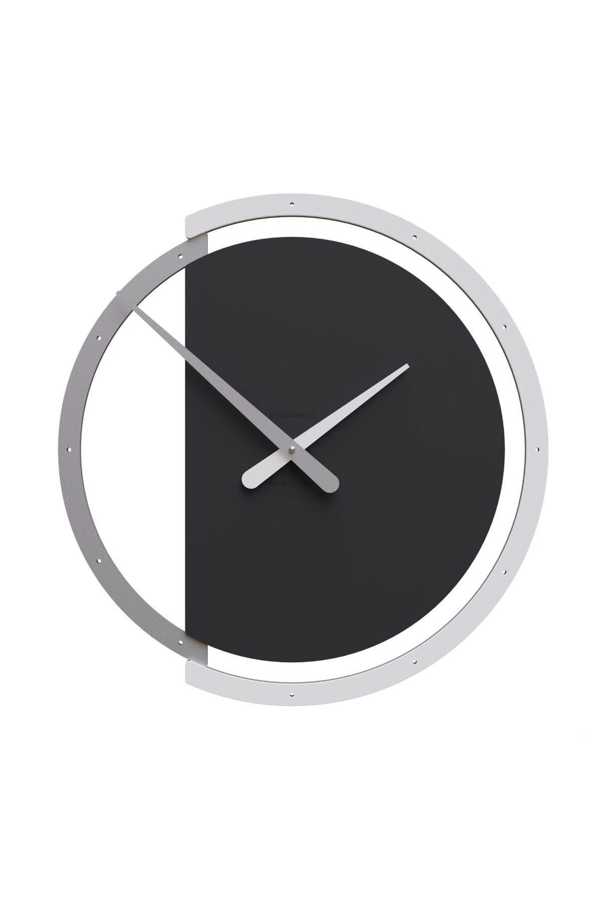 Zaki wall clock – Black finish