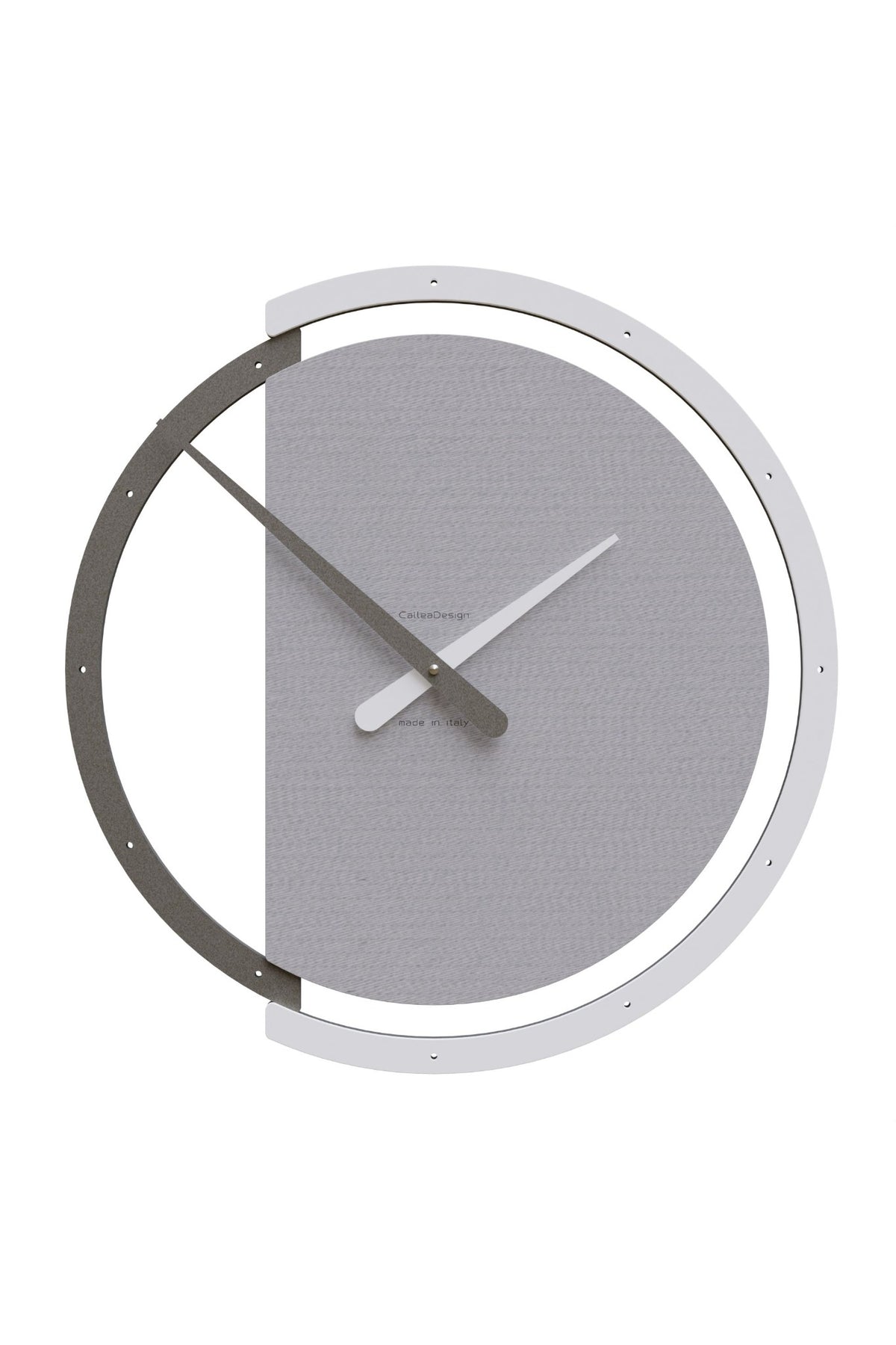 Zaki wall clock – Pinstripe finish