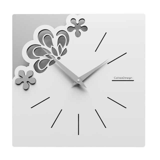 Horloge murale carrée en dentelle